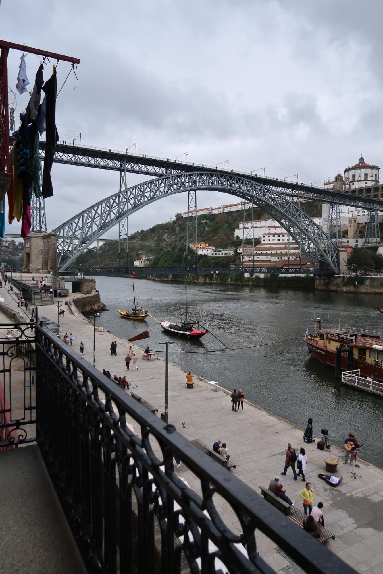 Apartamentos Sobre O Douro Порту Екстер'єр фото