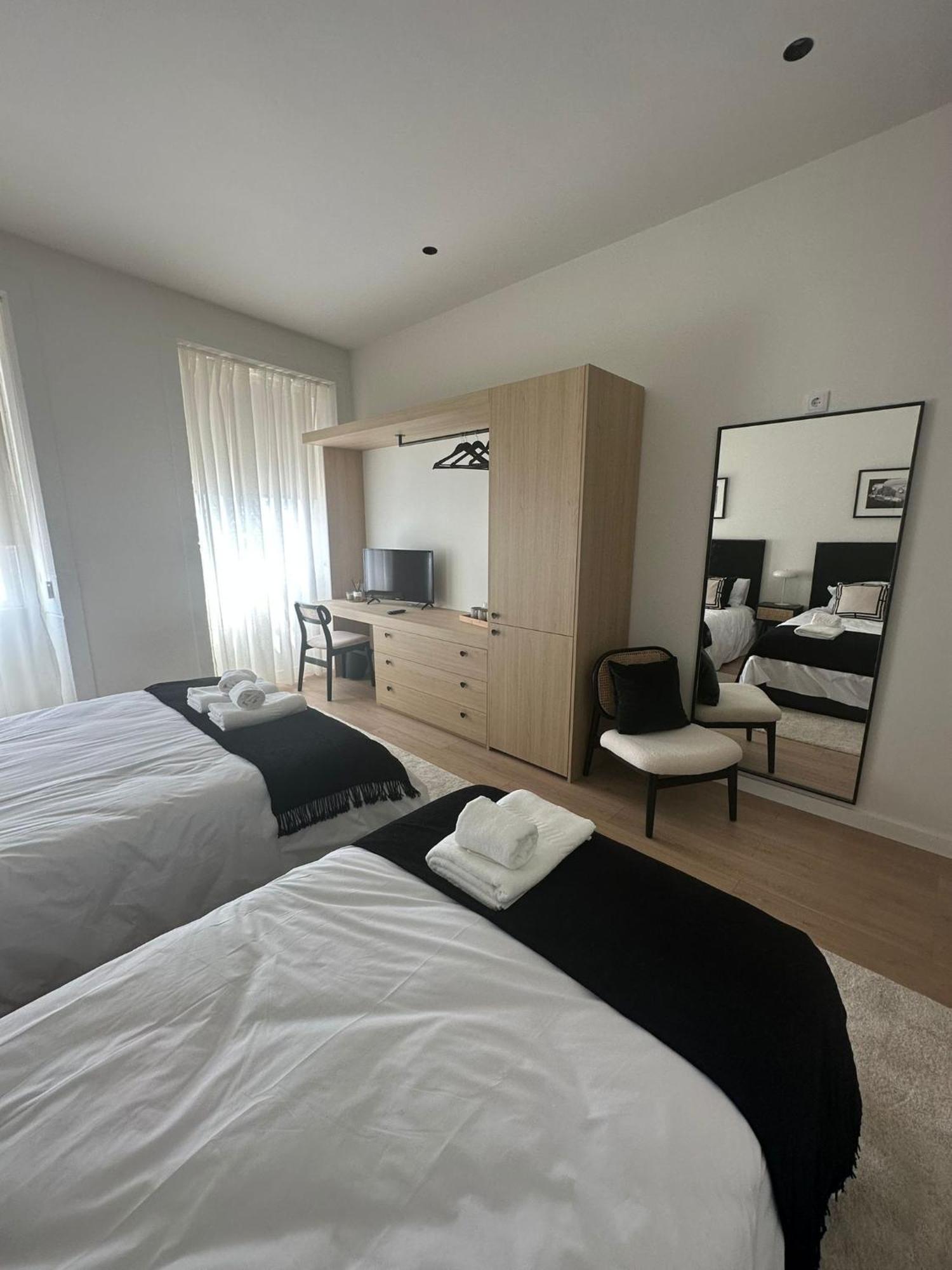 Apartamentos Sobre O Douro Порту Екстер'єр фото