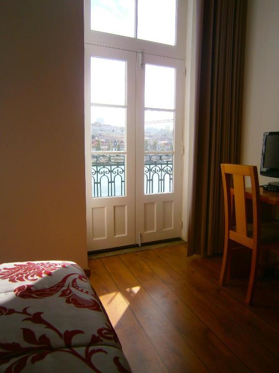 Apartamentos Sobre O Douro Порту Номер фото
